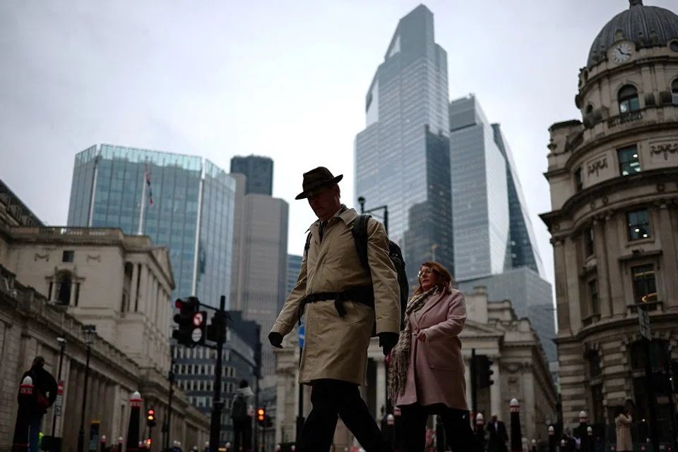 UK asset manager migration from London to competitive global hubs increases