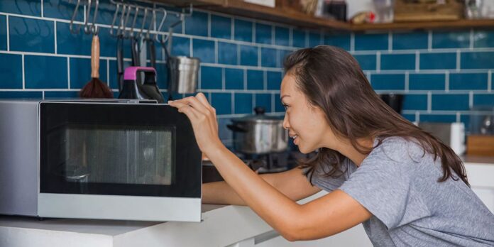 Best Flatbed Microwave to Choose in Uk Today