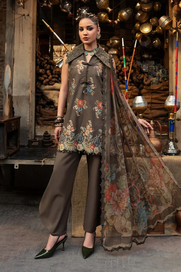 Pakistan Clothes Care Guide: Washing Embroidery, Zari and Silk Safely