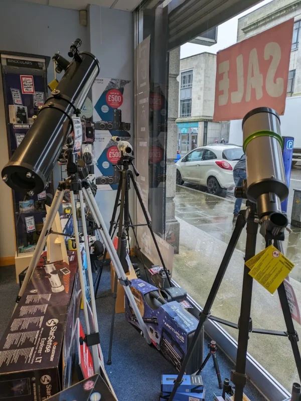 5 Best Camera Shops in Swansea – Explore equipment for your photography interests