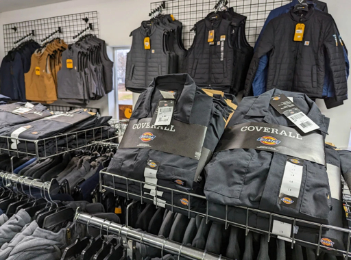 5 Best Workwear Suppliers in Nottingham - Find clothing suited to workplace requirements