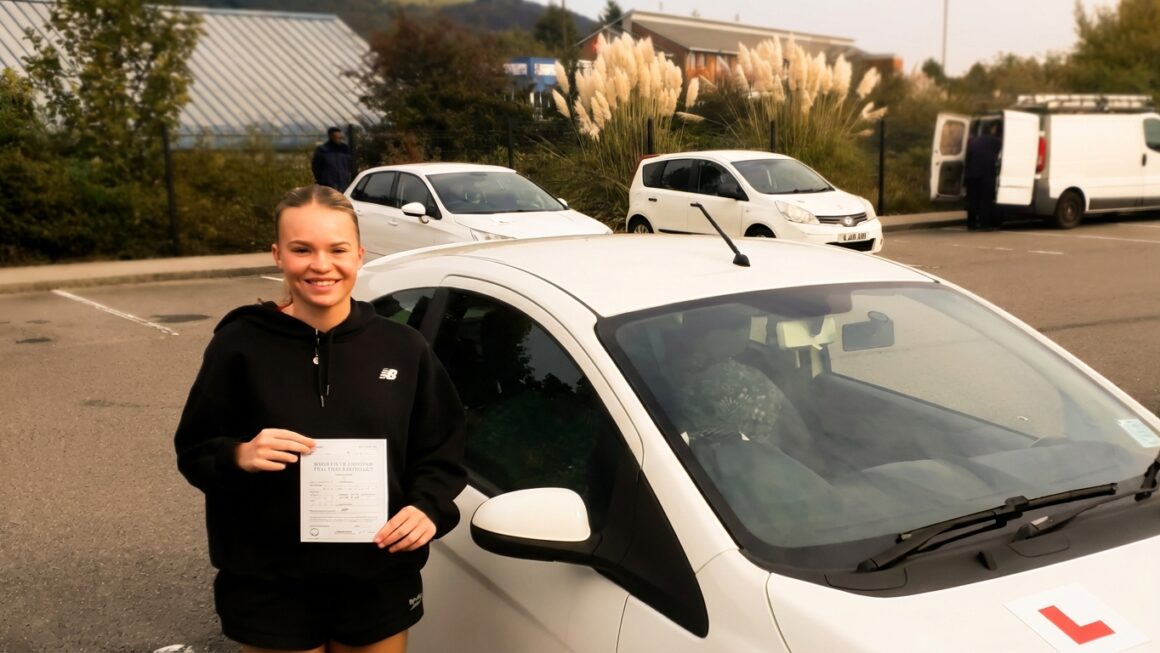 5 Best Driving Schools in Swansea - Find lessons matching your learning preferences